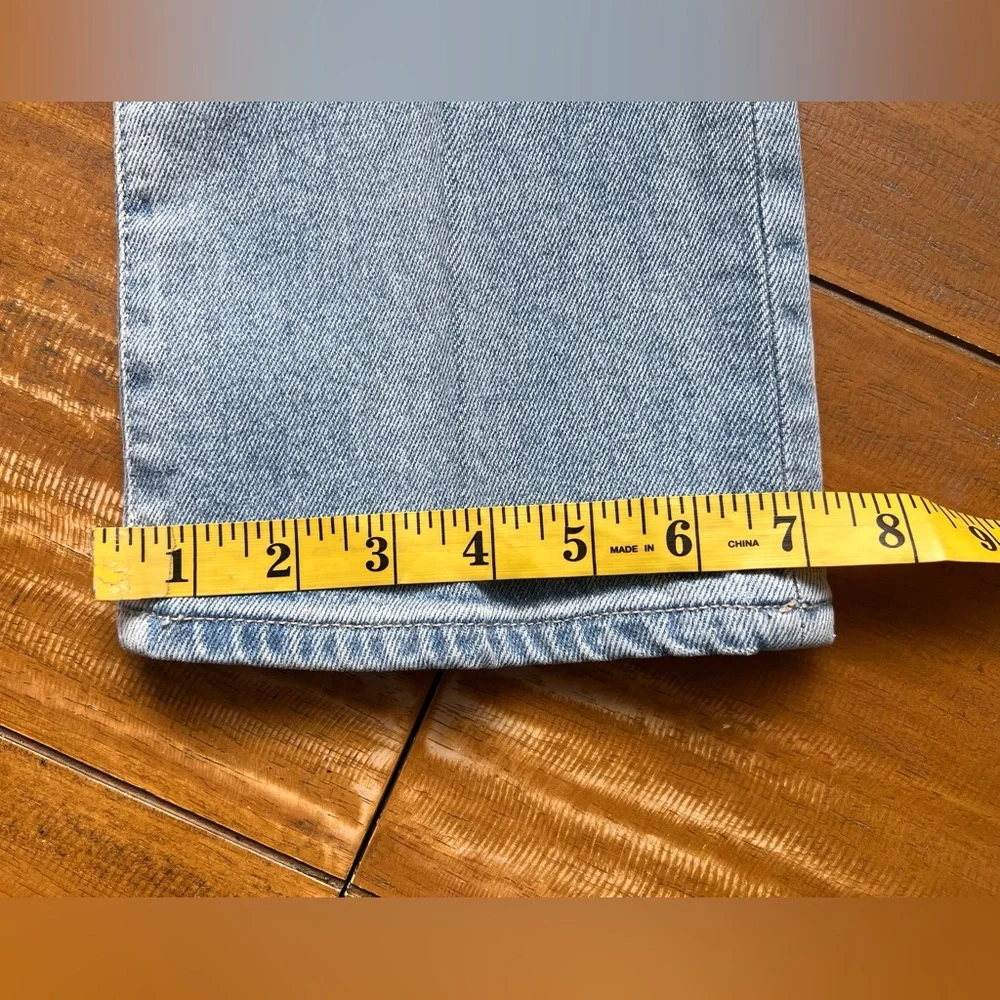 Frame Le Mini Boot in Kerwin Wash Mid Rise Light Wash NWOT Size 28 - Picture 15 of 16